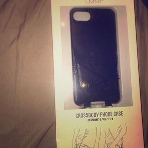 Crossbody phone case